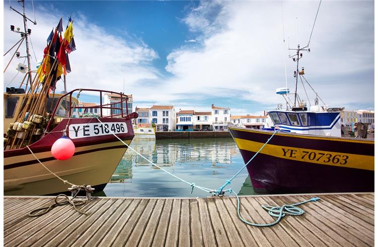 Port de pêche Port-Joinville - Hôtel des Voyageurs, hôtel de charme avec chambres vue mer sur le Port Joinville - Ile d'yeu - Vendée